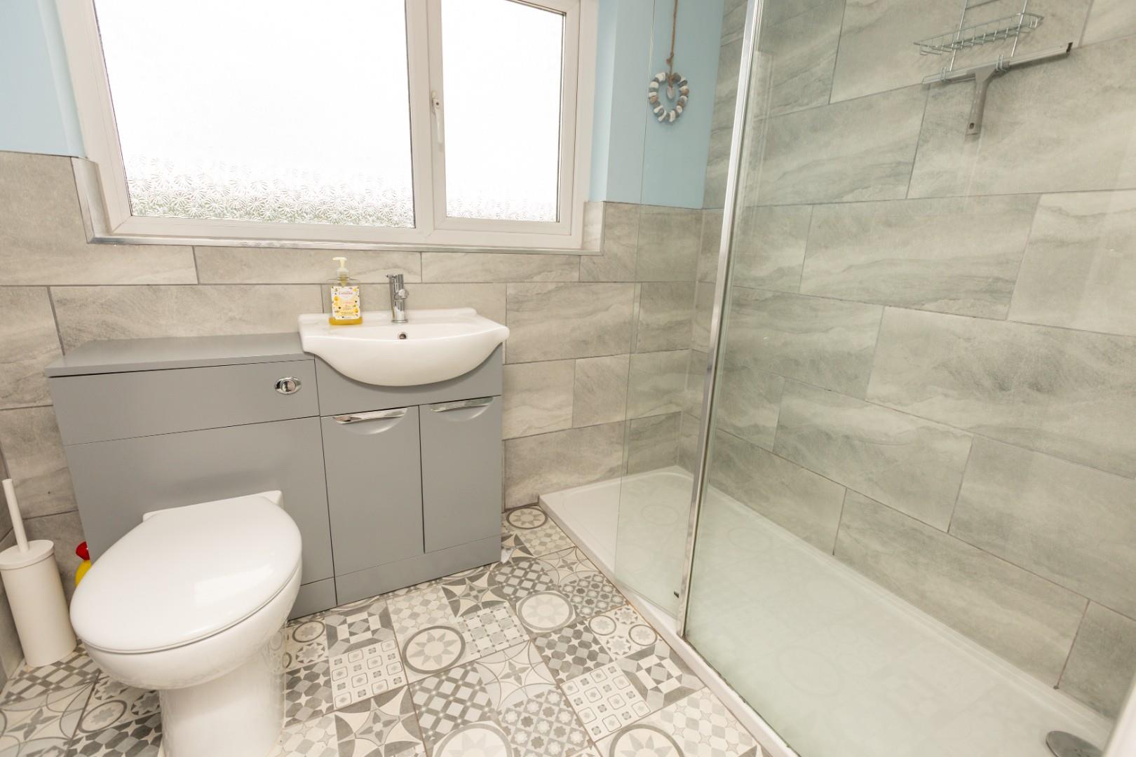 Overland Close, Mumbles, Swansea, SA3 4LR